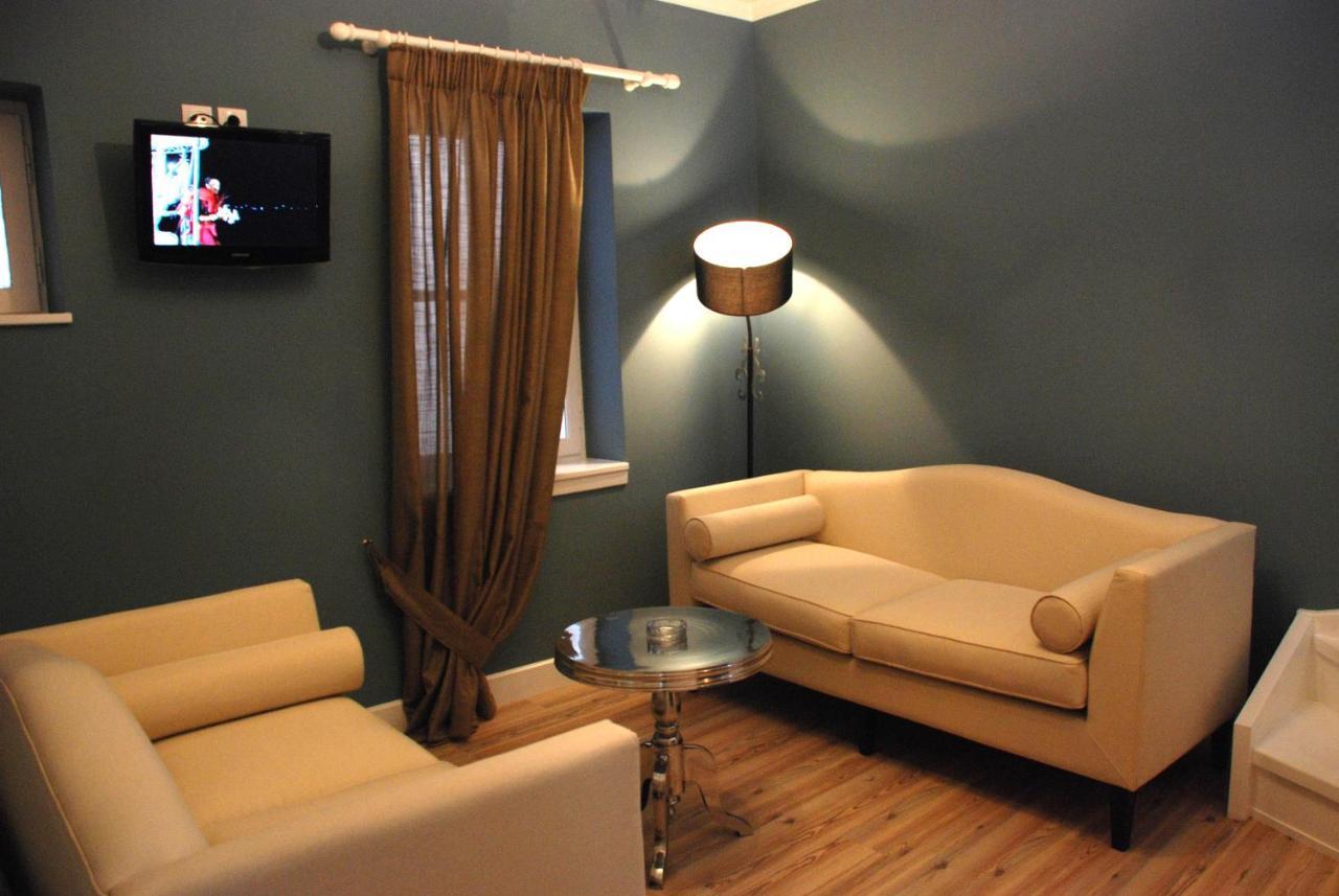 Il Palazzo Rooms & Suites นาฟปลิโอ ภายนอก รูปภาพ