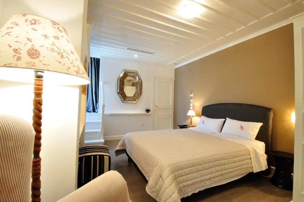 Il Palazzo Rooms & Suites นาฟปลิโอ ภายนอก รูปภาพ